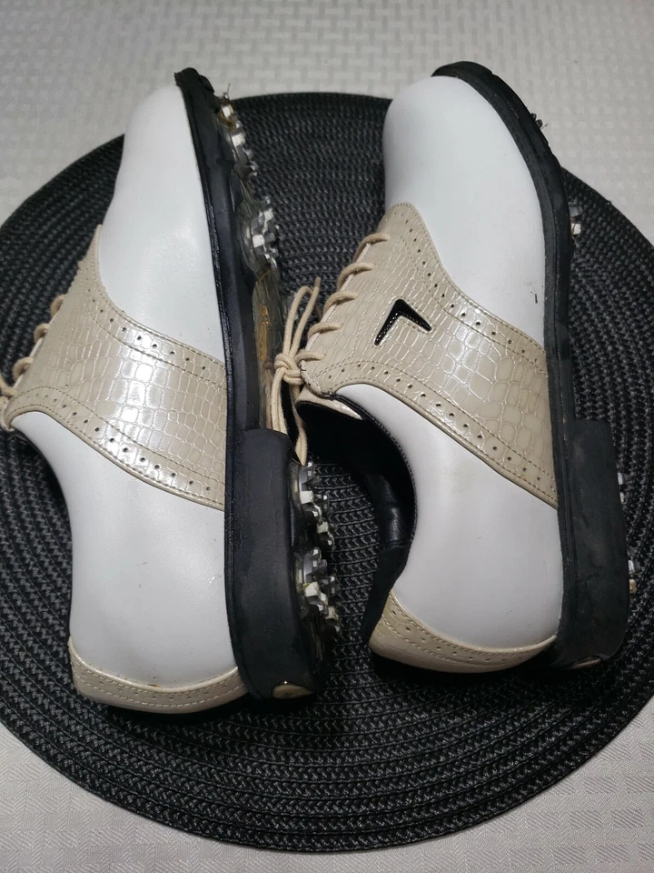 Zapato de golf Callaway W670 Saddle para mujer talla 8,5 M blanco-perla metálico espiga suave Foto 4 de 4