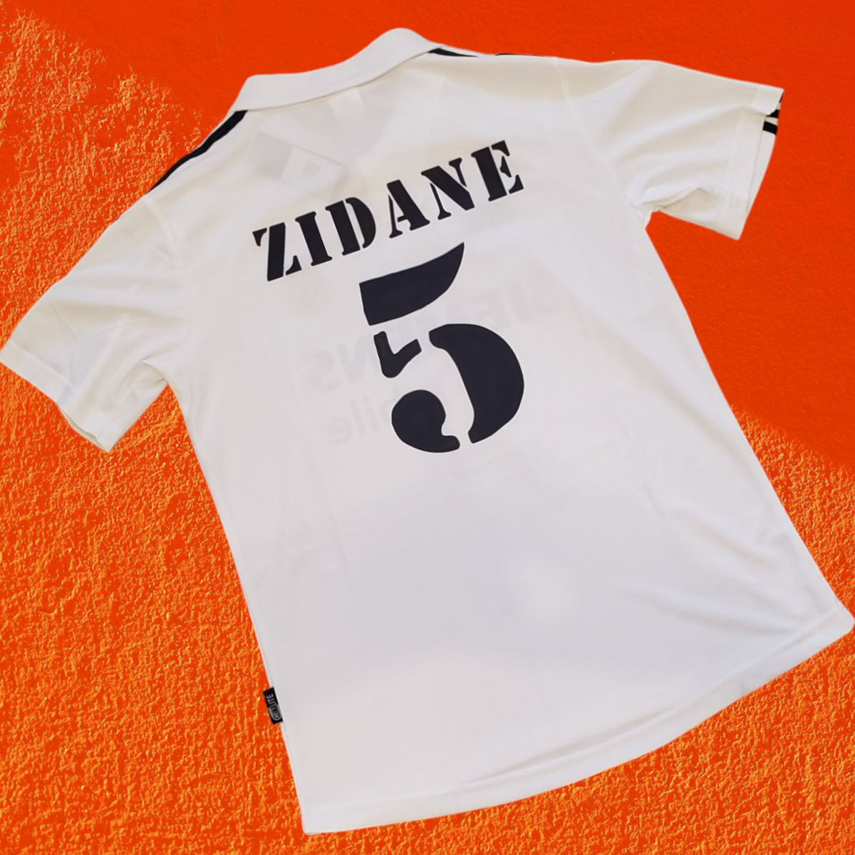 R. Madrid Home 02/03 - UEFA - Retro Soccer - ZIDANE #5 - LARGE