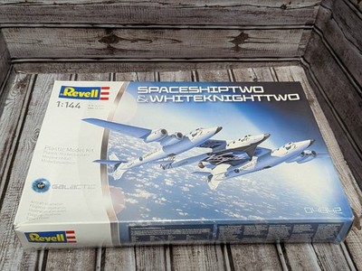 Revell Spaceship Two & White Knight Two Aircraft Model Kit