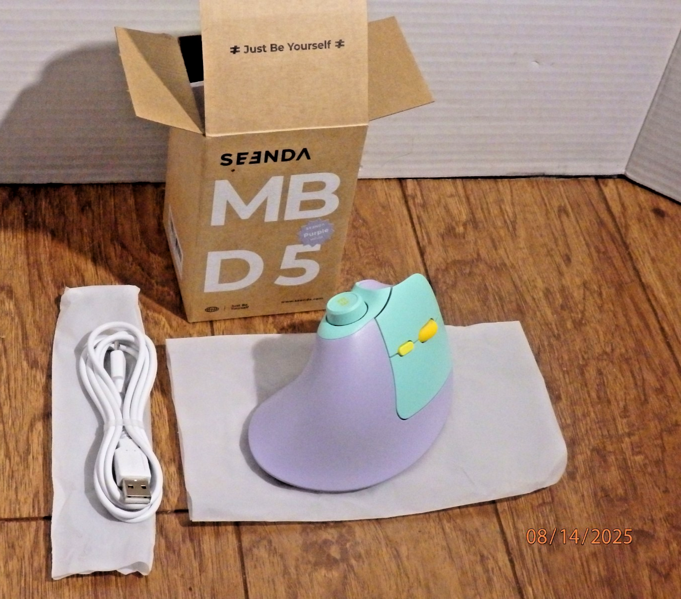 Ergonomic Rechargeable Vertical Mouse with USB & Dual Bluetooth Wireless MOU-302