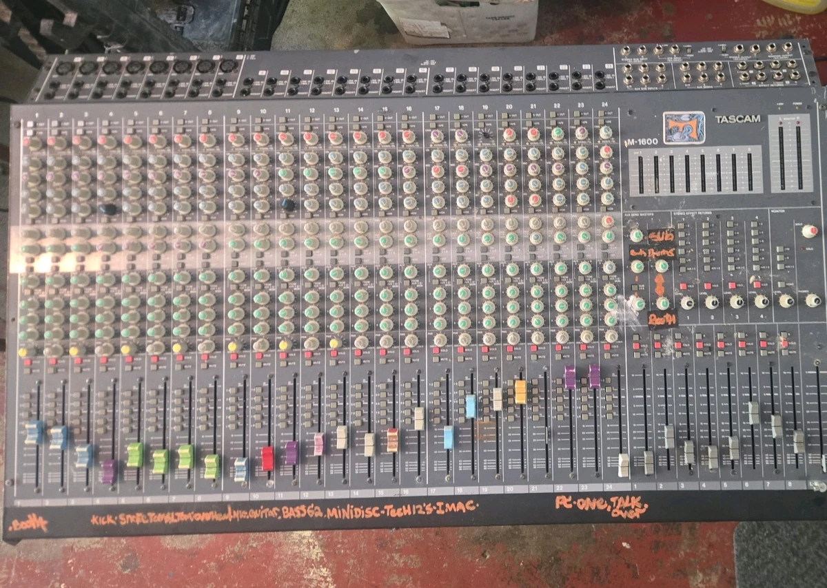 Preços baixos em Gravadores de áudio profissional TASCAM analógico