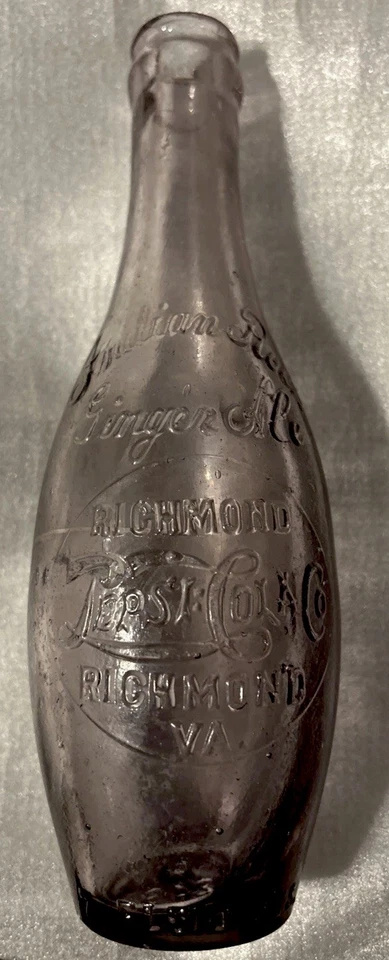 ATQ PEPSI COLA PÚRPURA EMB TEN PIN ESTILO ROCK INDIO G. ALE BOTT RICHMOND, VA Foto 2 de 4