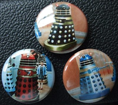 DALEK 3er Set kleine 25mm Anstecker Button Pins
