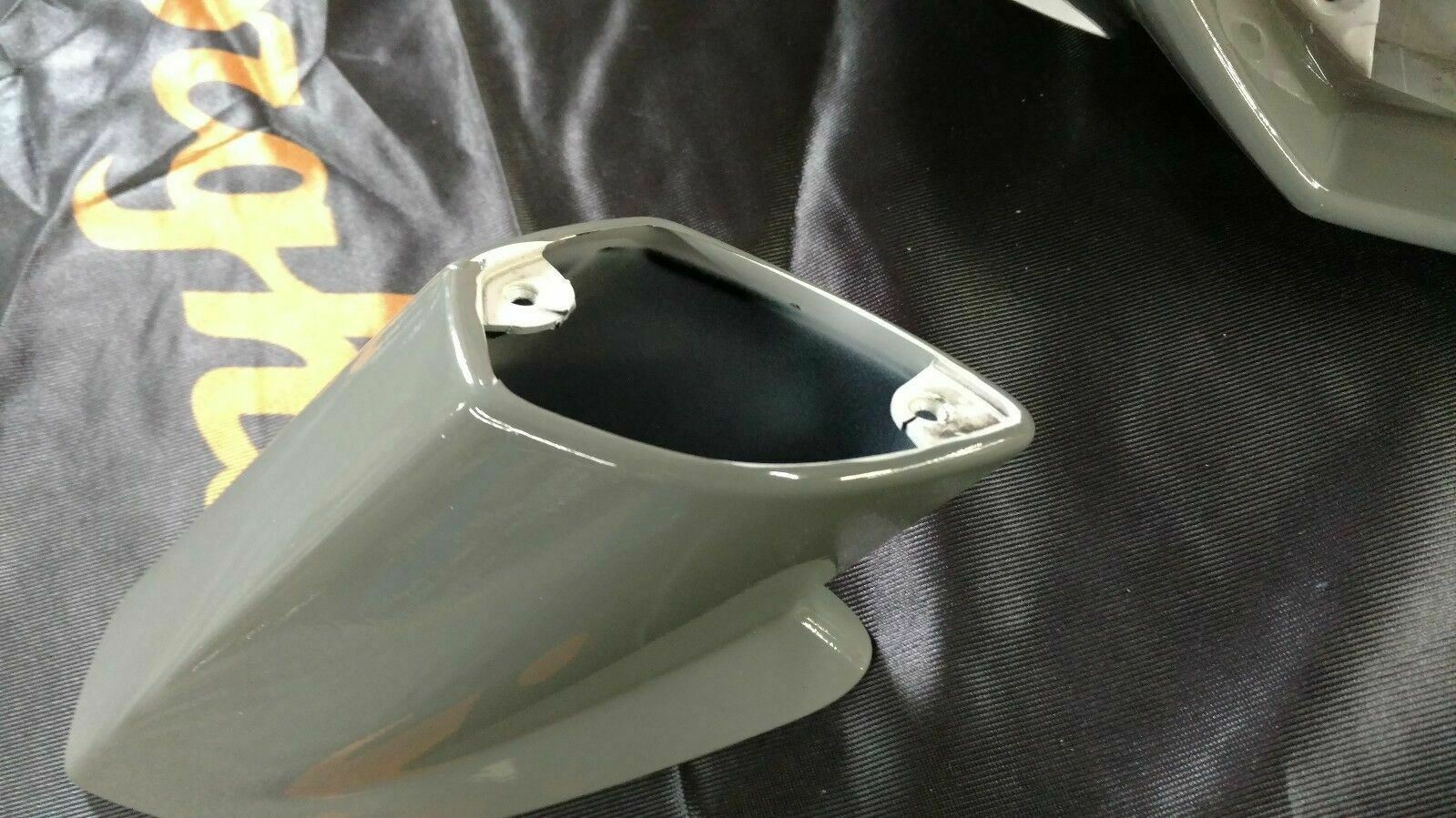LAMBORGHINI HURACAN PASSENGER SIDE MIRROR COVER SHELL OEM 4T0857508B