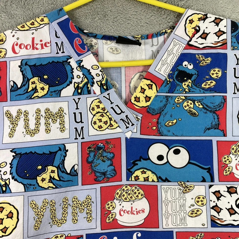 Vtg Sesame Street Scrub Shirt Adult 2XL? (no tag) Cookie Monster 2005 Graphic - Image 2 of 4