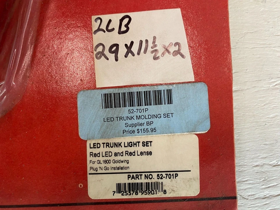 Luz LED cromada para maletero F5B Show Honda GL 1800 01-10 52-701 Foto 2 de 4