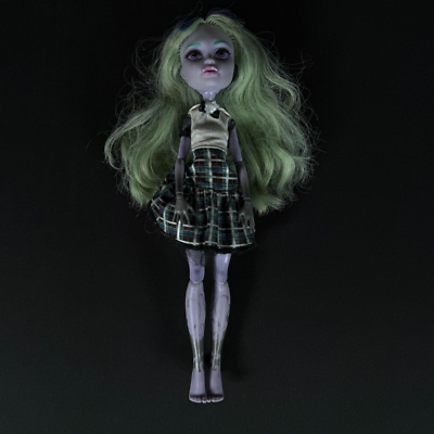 #ad 2011 Monster High BLACK VELVET Outfit and Accessories Fox Wolf Design Mattel $14.00