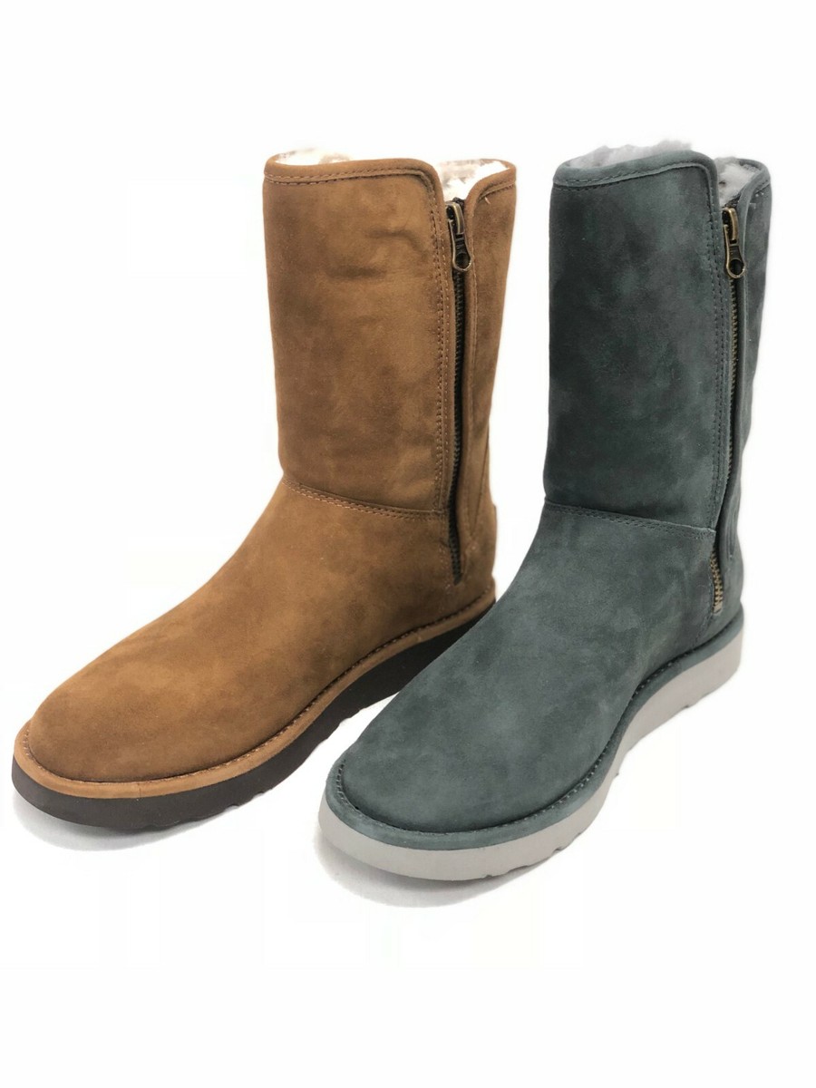 UGG Australia Women's Abree Short II Boots Suede Sheepskin UGG Australia Women's Abree Short II Boots Suede Sheepskin