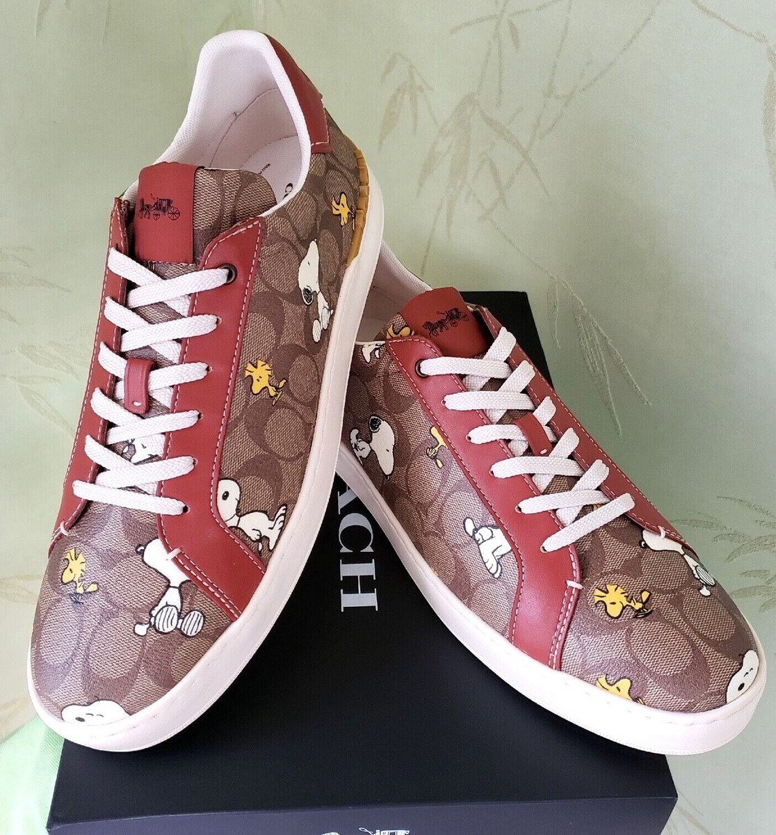 COACH x SNOOPYスニーカー ブラウン/レッド COACH PEANUTS CLIP LOW TOP SNEAKERS SIGNATURE W/SNOOPY