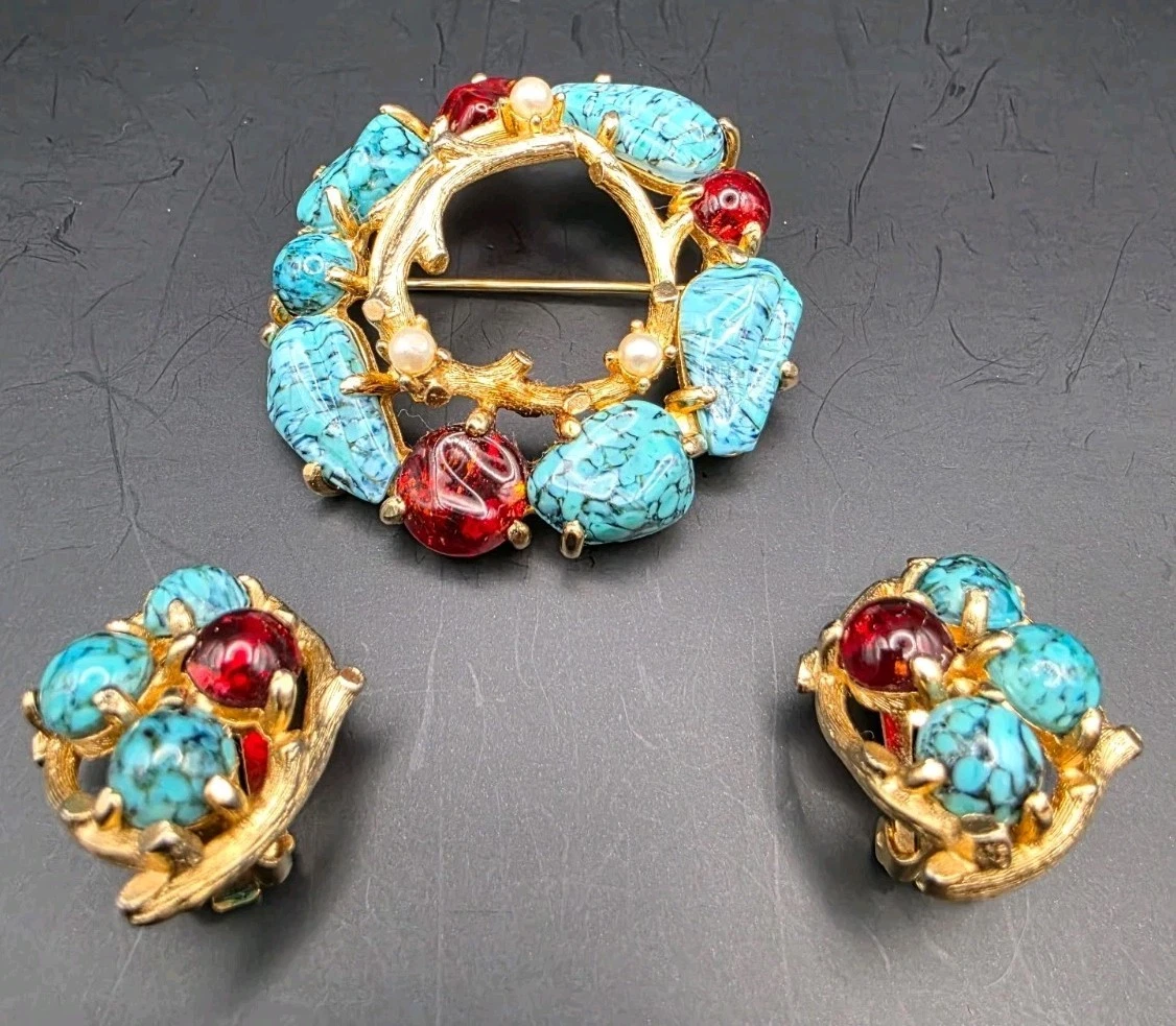 い*し様 ビンテージ　Hattie Carnegie ガラスビーズ 3連 ネック Hattie Carnegie Fashion Jewelry Sets with Vintage Vintage for sale