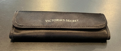 Victoria's Secret NEW makeup brush set travel case powder shading eyeliner blush