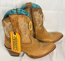 Corral Boots Golden Embroidered Snip Toe Booties Women's Size 9 M A2418 NEW