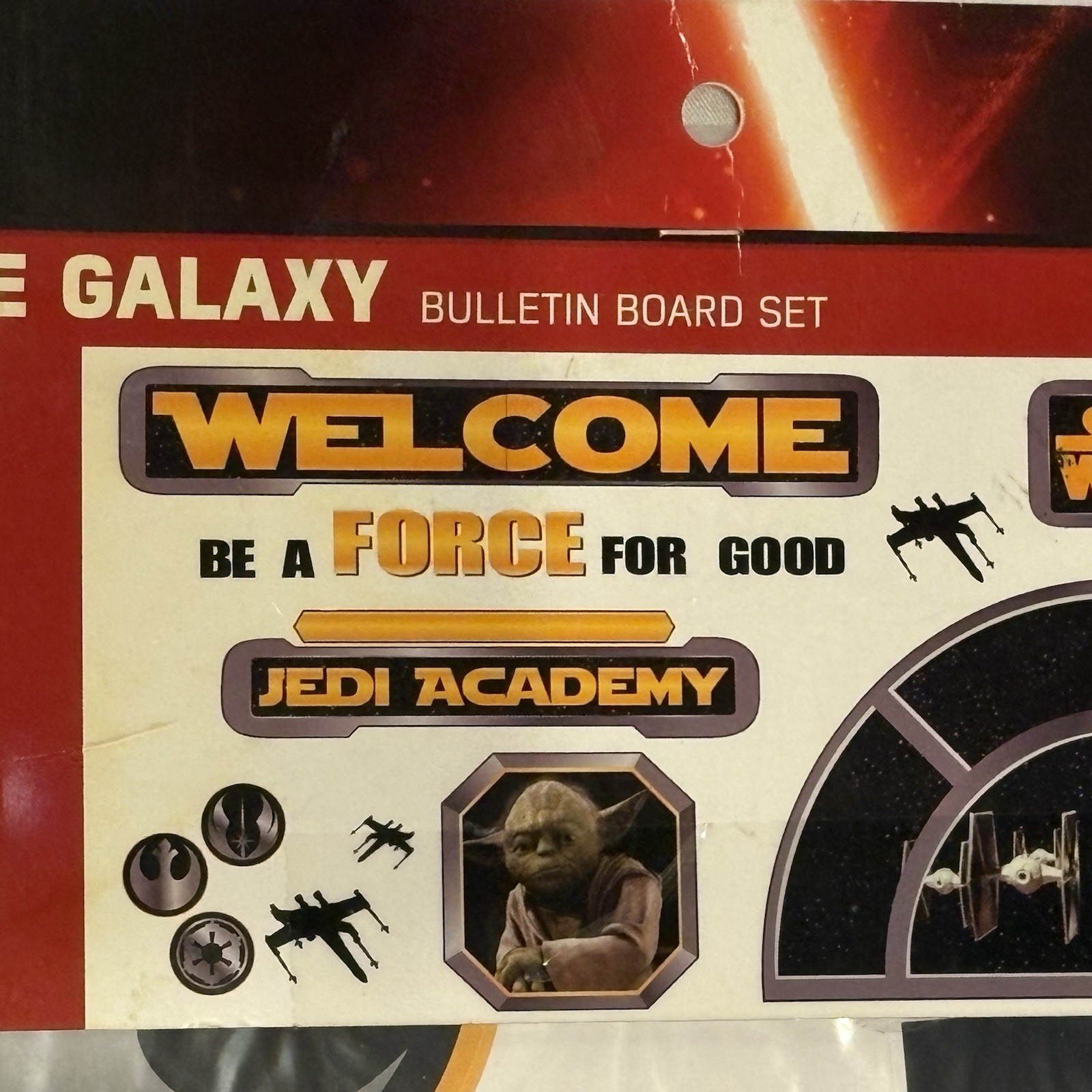 Star Wars Welcome To The Galaxy Bulletin Board Set Paper Magic / Eureka Retro