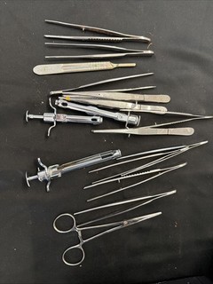 Lot of 12 Vintage Surgical Stainless Steel Forceps and 2 Wyeth Jukebox Syringes