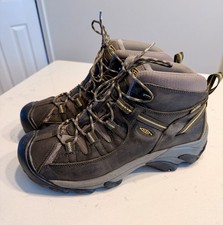 KEEN Targhee II Mid Waterproof Hiking Boots Men's Size 12 Wide Dark Earth Brown
