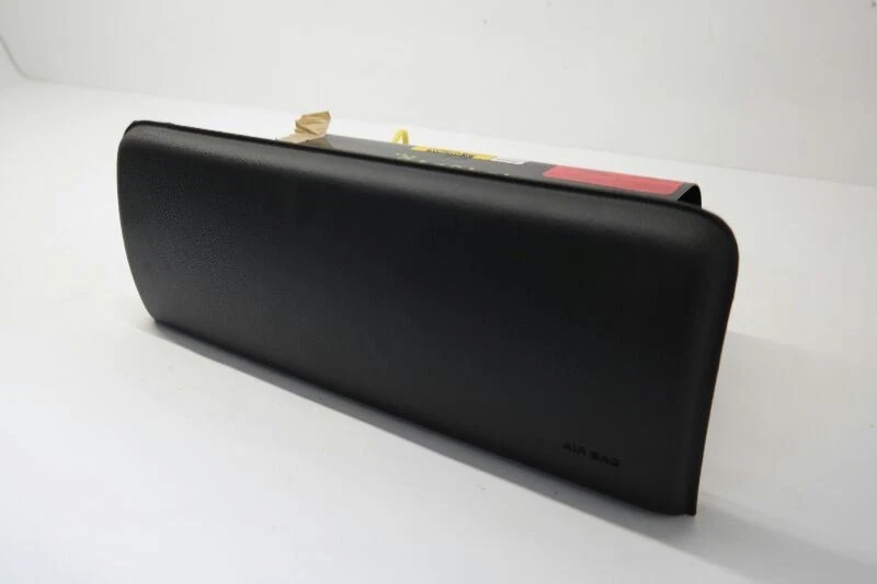 2003-2007 HUMMER H2 PASSENGER FRONT DASH AIRBAG - Image 3 of 4