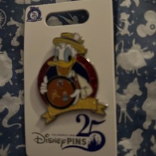 Disney Donald Duck Pins 25