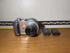 Sony Mavica MVC-CD300 3.3 MP Digital Camera w/ 2 Batteries, Untested Read Desc