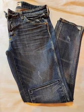 Amo Tomboy Beloved Jeans