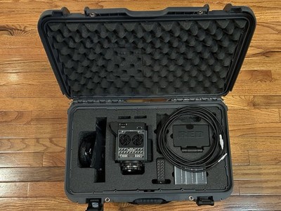 RED Scarlet-W Dragon 5K Camera Kit with Charger Case 342 Hours 1 Owner Mag Mini
