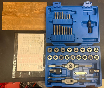Cornwell CTG1656B 40-Piece SAE Tap & Die Set