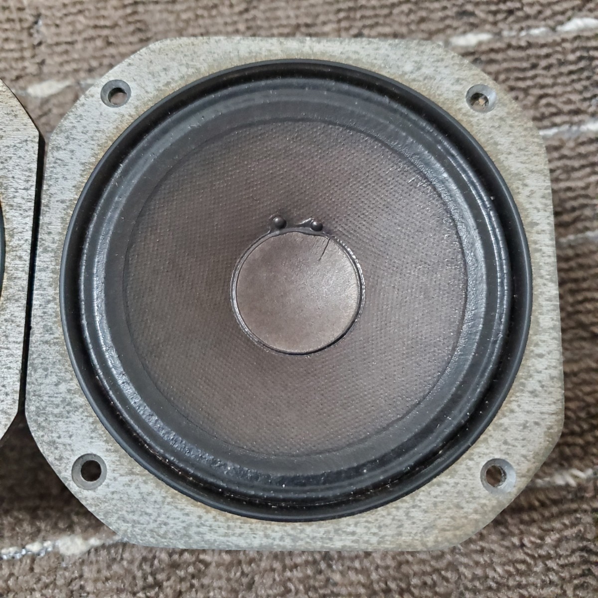 JBL Le5-2 Midrange 8 Ohm for L100 4311 Vintage Speaker for JBL Le5-2 Midrange 8 Ohm for L100 4311 Vintage Speaker for
