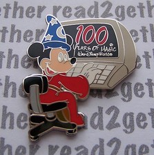 Disney Pin WDW Mickey at the Computer 2002