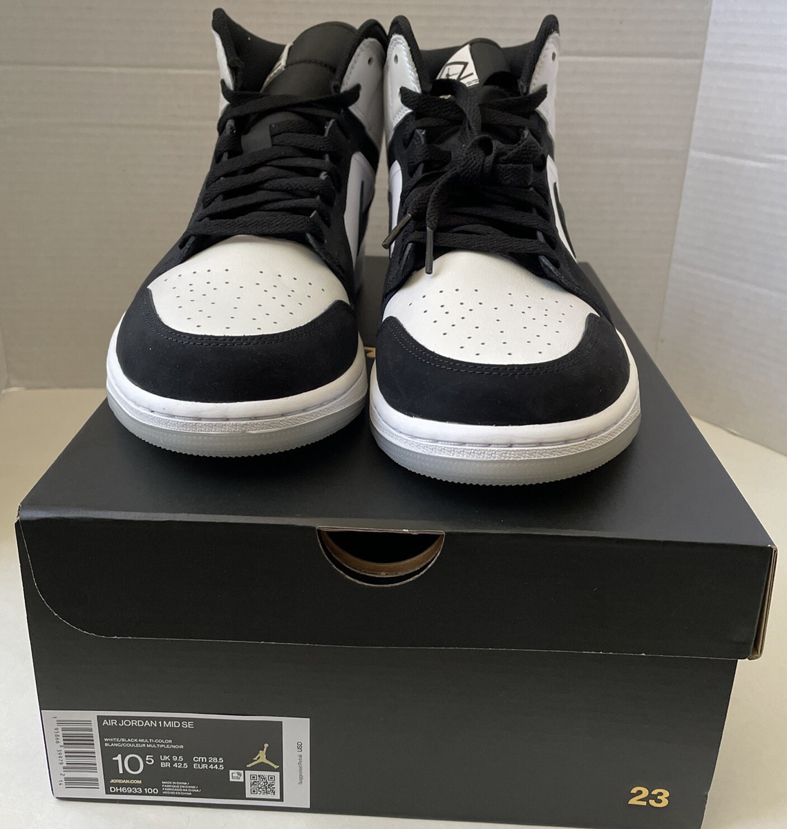 Nike Air Jordan 1 Mid SE Diamond. White Black Sneakers Men's Size