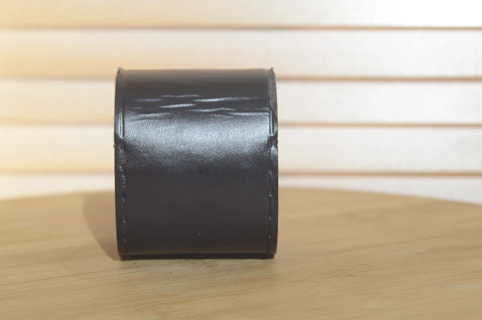 49mm Lens Filter Pack. Including Polariser, Red and 82A in Case - Image 3 of 4