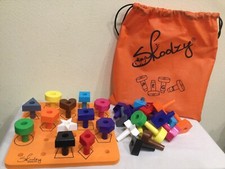 SKOOLZY PEG BOARD SHAPES SET, SORTING, STACKING, LACING, MONTESSORI