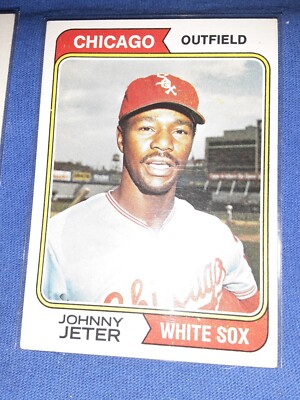 1974 Topps - Spelled Johnnie on Back #615 Johnny Jeter error