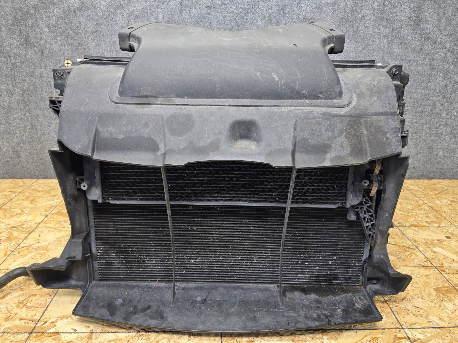 RADIATOR CONDENSER ENGINE FAN CLIP OEM 40K 13-16 MASERATI GHIBLI S QUATTROPORTE
