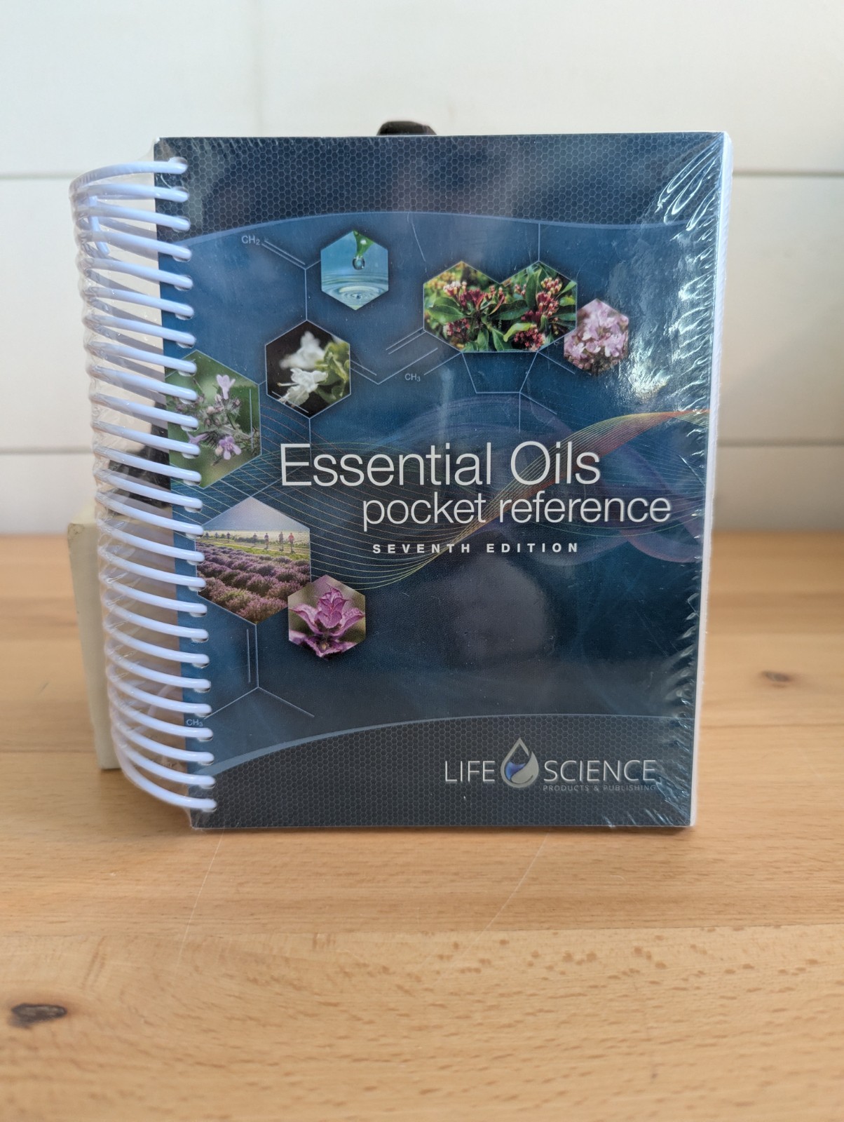 S Pocket Reference 7th Edition Life Science Spiral Bound Sof