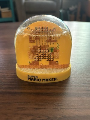 Super Mario Maker Snow Globe   Nintendo Promo Collectible   Rare!