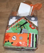 Bitty Boo Quilt | *HALLOWEEN DESIGN* Grouped Spooky Quilting Kit Fabric Thread