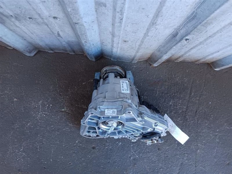 Caja de transferencia 17-19 Jaguar F-Pace XE XF 3,0 L con motor GX637K780BB Foto 2 de 4