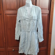 GAP Light Blue Button Up Dress Pockets Long Sleeve Women Workwear Size Medium