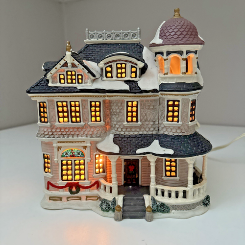 Lemax Laurel House 16243 Christmas Village W/ 5 Figurines - Picture 6 of 21