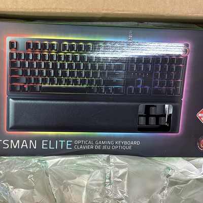 Razer Huntsman Elite Optical Gaming Keyboard Illuminated w/ Wrist Rest Black