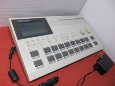 Roland TR-505 Vintage Rhythm Drum Machine / V...