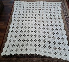 Vinatage Ivory Crochet Coverlet Bedspread  Or...