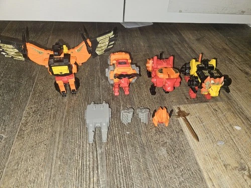 Vintage Transformers G1 Predacon 4 Figure Lot 1986 Divebomb Rampage Razorclaw