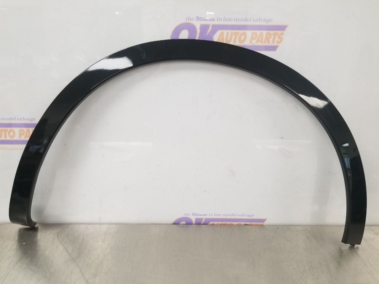 Maserati Levante LEFT Quarter panel