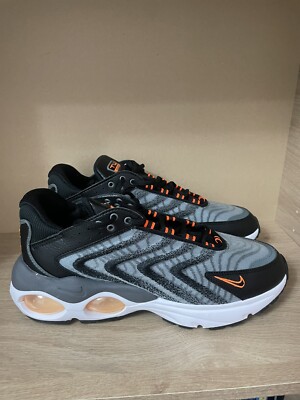 Nike Air Max TW Next Nature Men SizeUK9 EUR 44 Black Total Orange