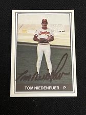 TOM NIEDENFUER 1982 TCMA MINOR LEAGUE ALBUQUERQUE DUKES SIGNED AUTOGRAPHED CARD