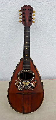 Alte Mandoline mit Schmetterling ca. 59,5 cm