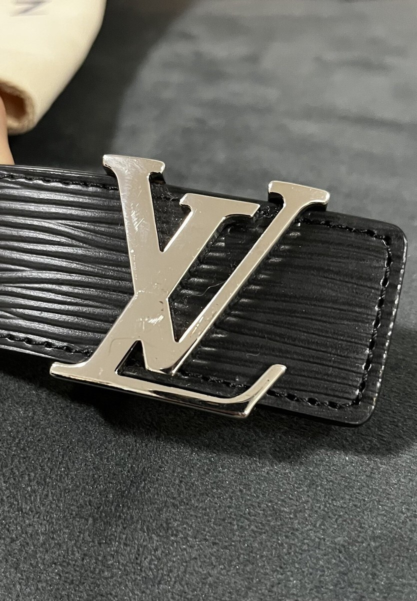 Louis Vuitton M9553W LV INITIALES 30MM Belt