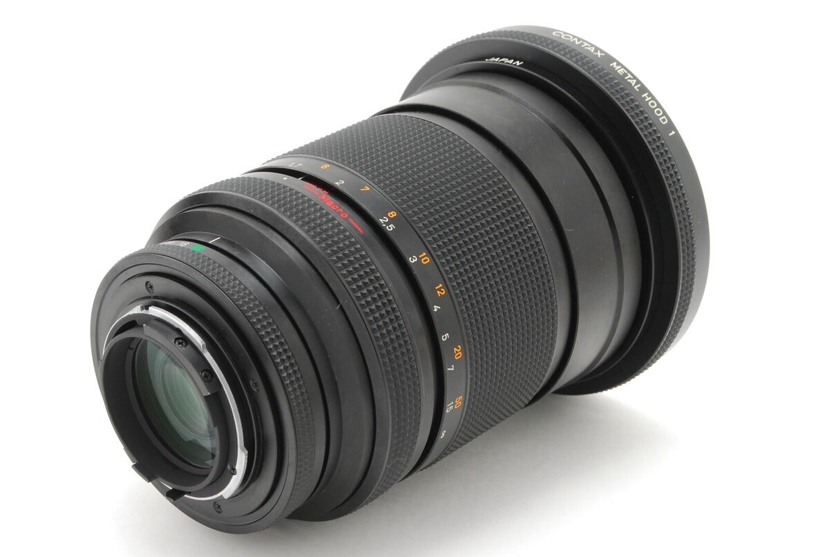 CONTAX Carl Zeiss Vario-Sonnar 35-135mm f/3.3-4.5 T* MMJ CONTAX Carl Zeiss Vario-Sonnar 35-135mm f/3.3-4.5 T* MMJ