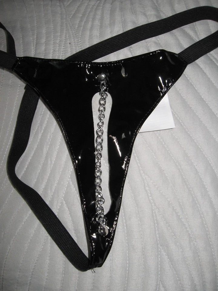 *NEU* Lack G-String Gr L-XL Gr. 44 - 50 Schwarz Kette Club Fetisch Reizwäsche - Bild 2 von 4