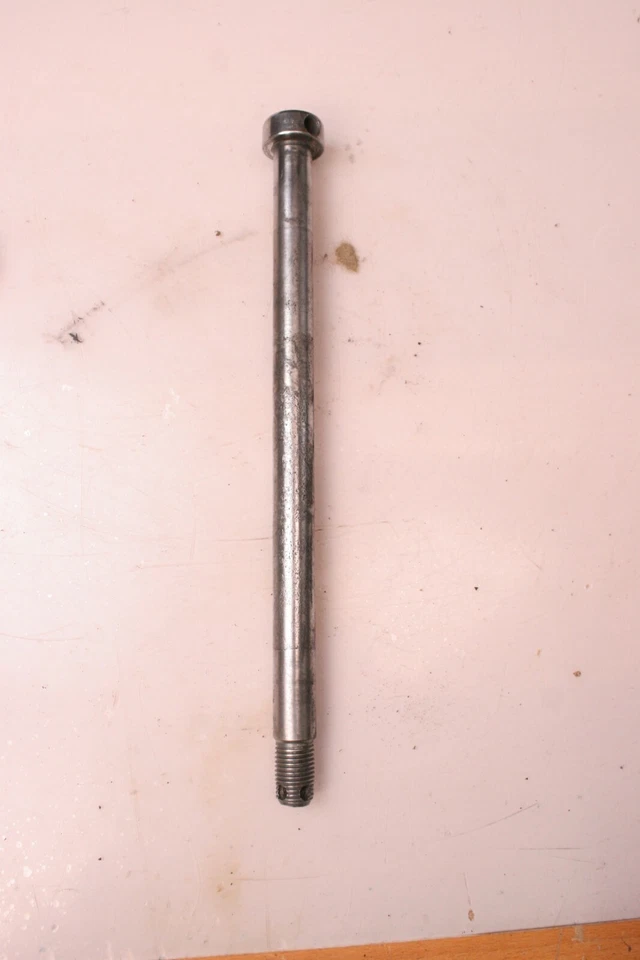 Yamaha Exciter SR185 1981 eje de rueda con extractor de cadena 5H0-25381-00 P2341 Foto 4 de 4